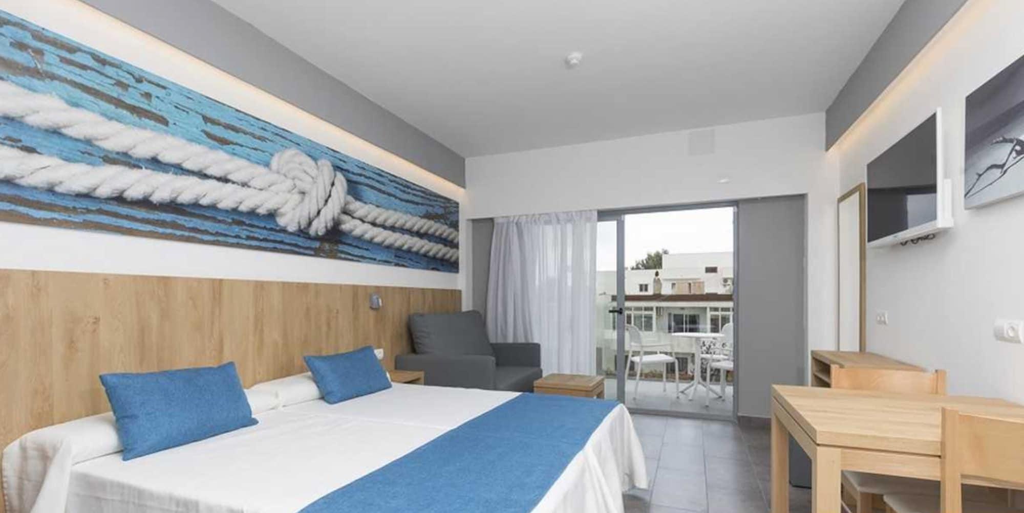 Casa Luis Apartments Santa Eulària des Riu Exterior foto